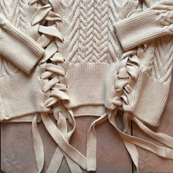 ZARA Knit Tie up Aaron Sweater - Picture 4 of 8